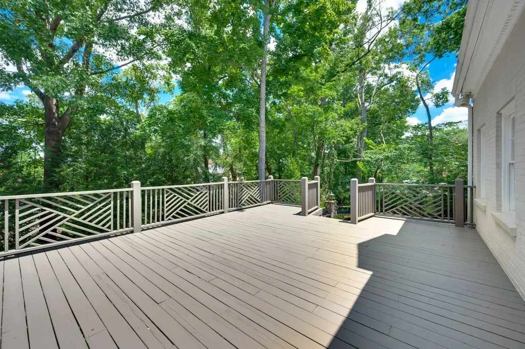 4324 Signal Hill Drive Nashville TN 37205