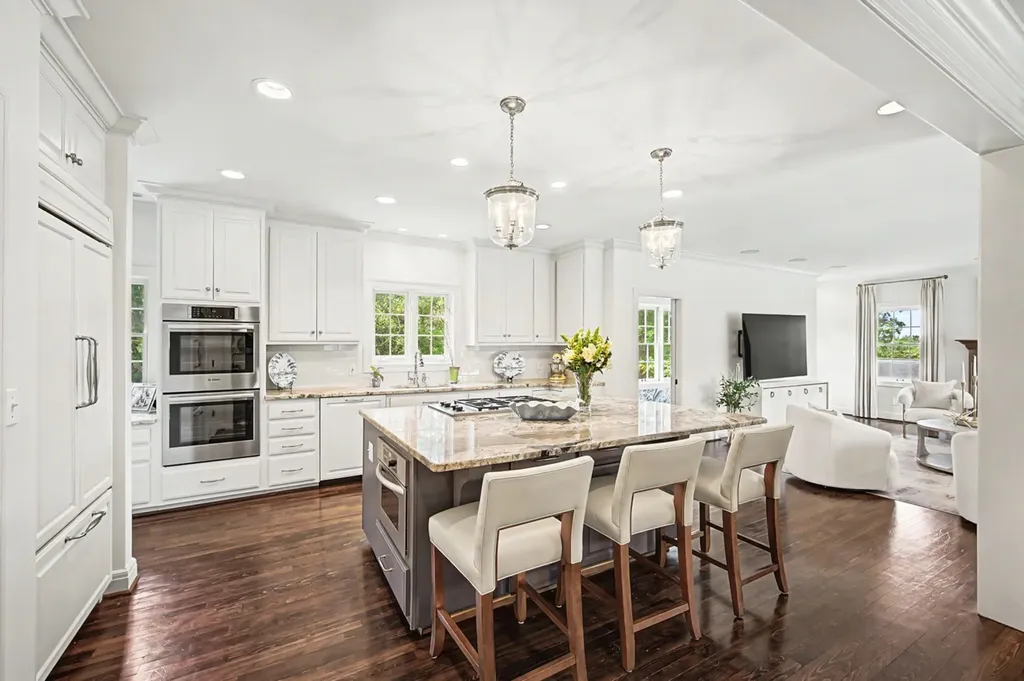 4324 Signal Hill Drive Nashville TN 37205
