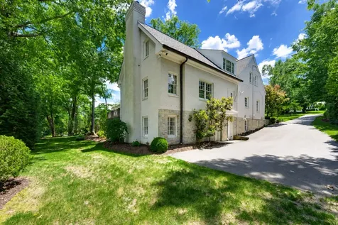 4324 Signal Hill Drive Nashville TN 37205