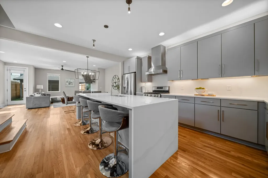 1046 Scovel Street Nashville TN 37208