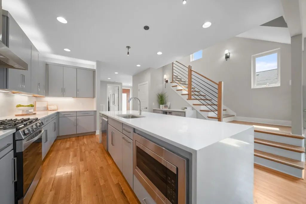 1046 Scovel Street Nashville TN 37208