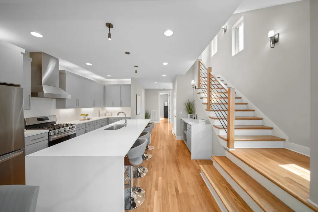 1046 Scovel Street Nashville TN 37208
