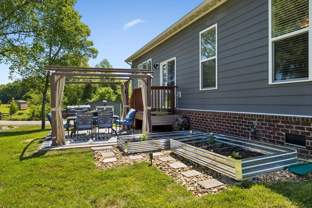 5153 Vinnie Dell Drive Chapel Hill TN 37034
