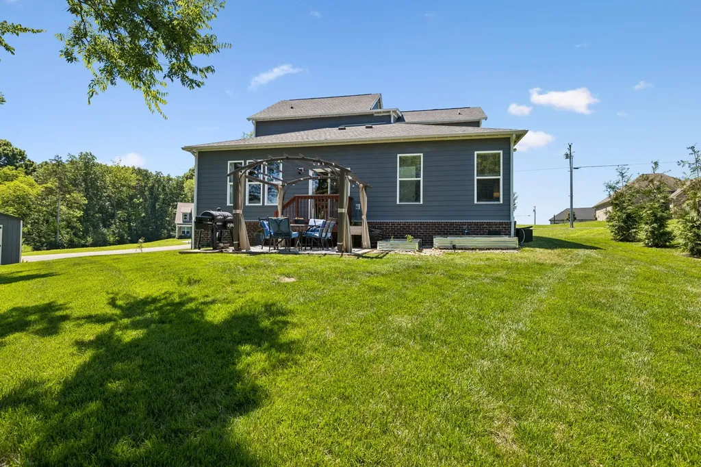 5153 Vinnie Dell Drive Chapel Hill TN 37034