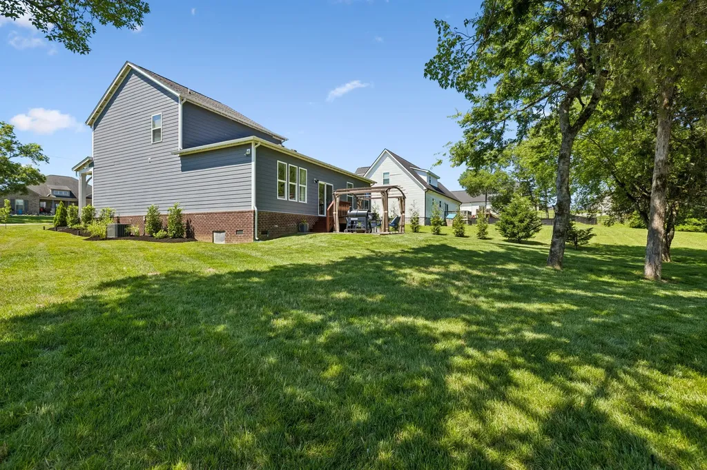 5153 Vinnie Dell Drive Chapel Hill TN 37034