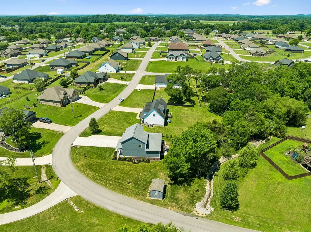 5153 Vinnie Dell Drive Chapel Hill TN 37034