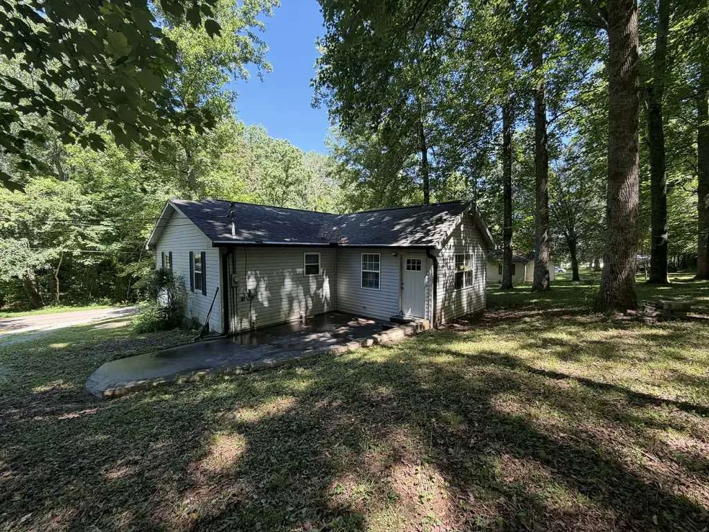 716 Mountain View Drive Morrison TN 37357