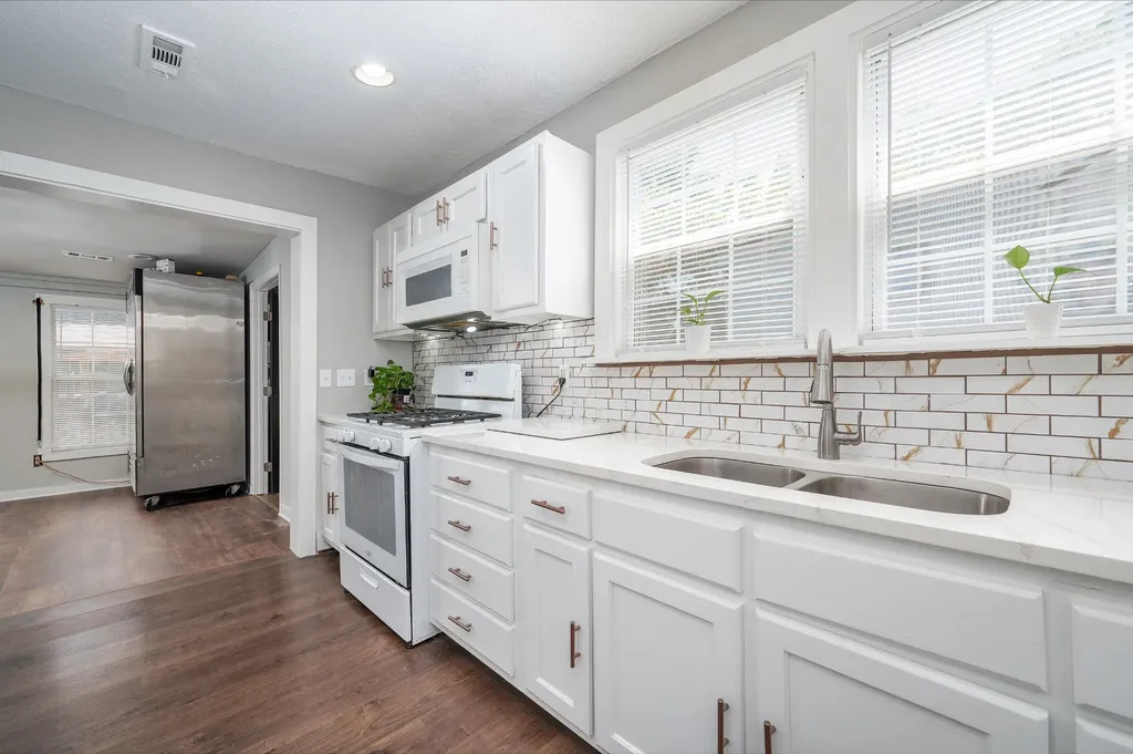 925 Chickasaw Avenue Nashville TN 37207