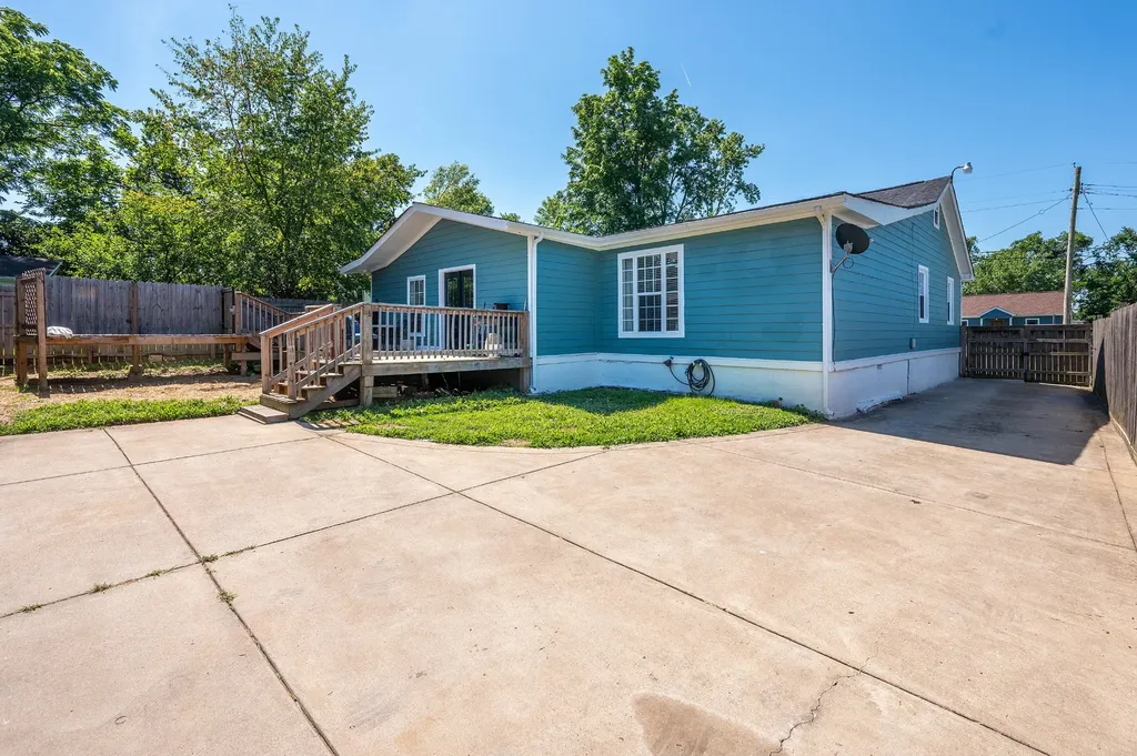925 Chickasaw Avenue Nashville TN 37207