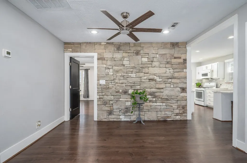925 Chickasaw Avenue Nashville TN 37207
