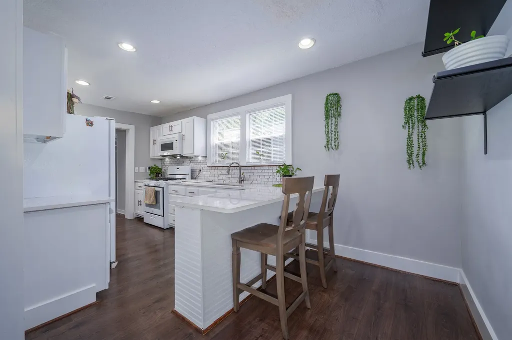 925 Chickasaw Avenue Nashville TN 37207