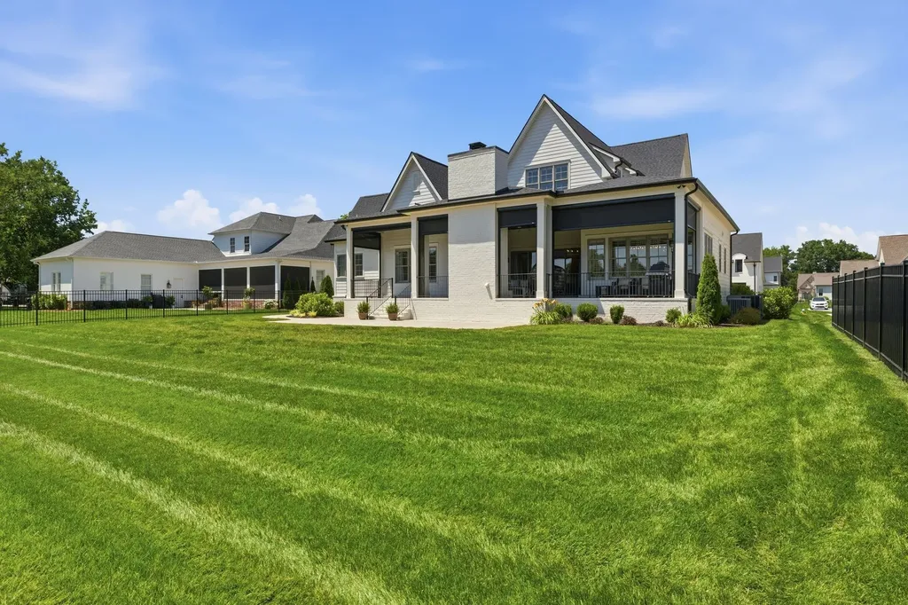 1733 Rigsby Avenue Murfreesboro TN 37129