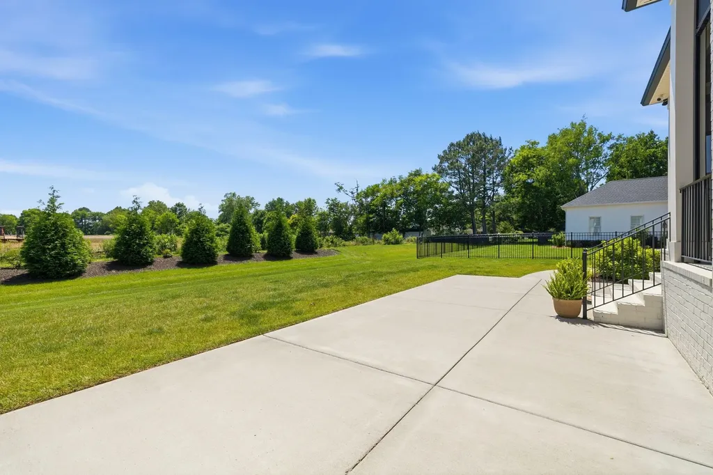 1733 Rigsby Avenue Murfreesboro TN 37129