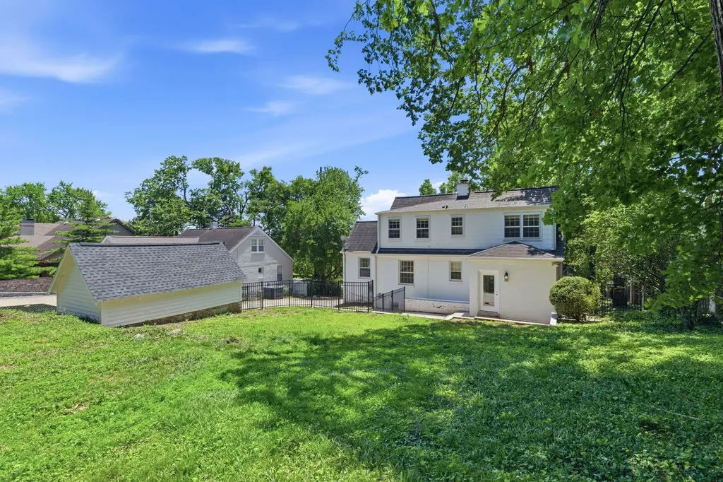 2814 Blair Boulevard Nashville TN 37212