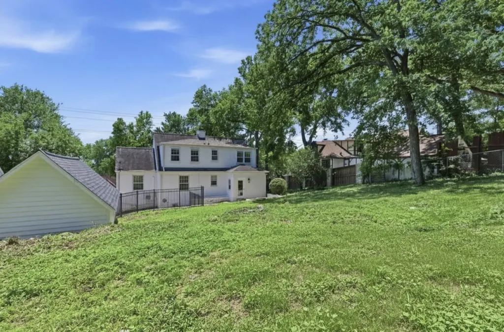 2814 Blair Boulevard Nashville TN 37212
