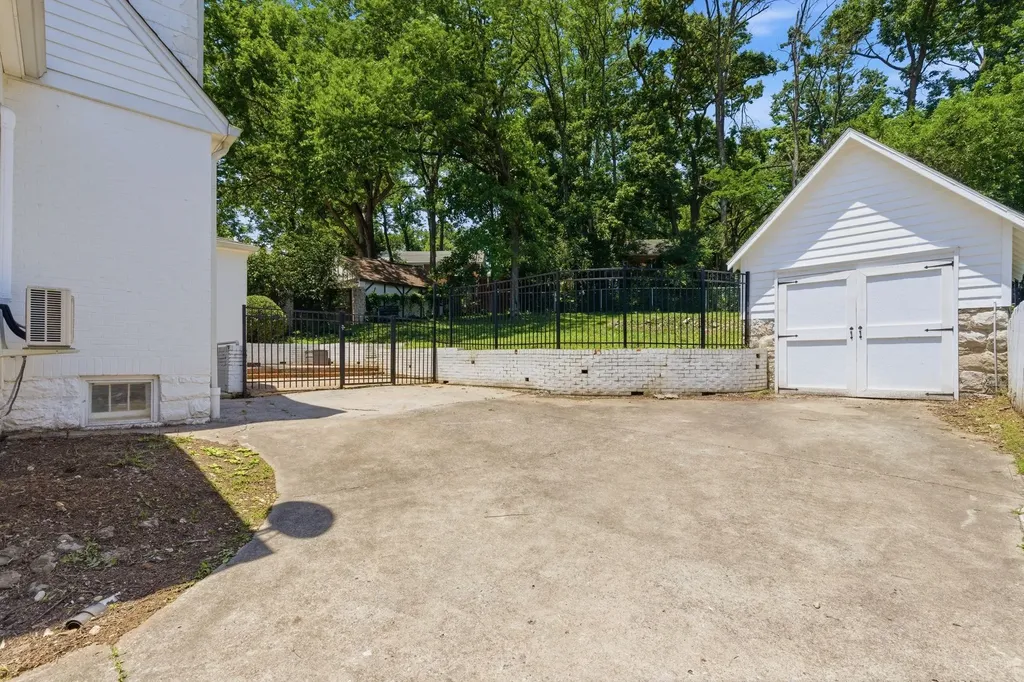 2814 Blair Boulevard Nashville TN 37212