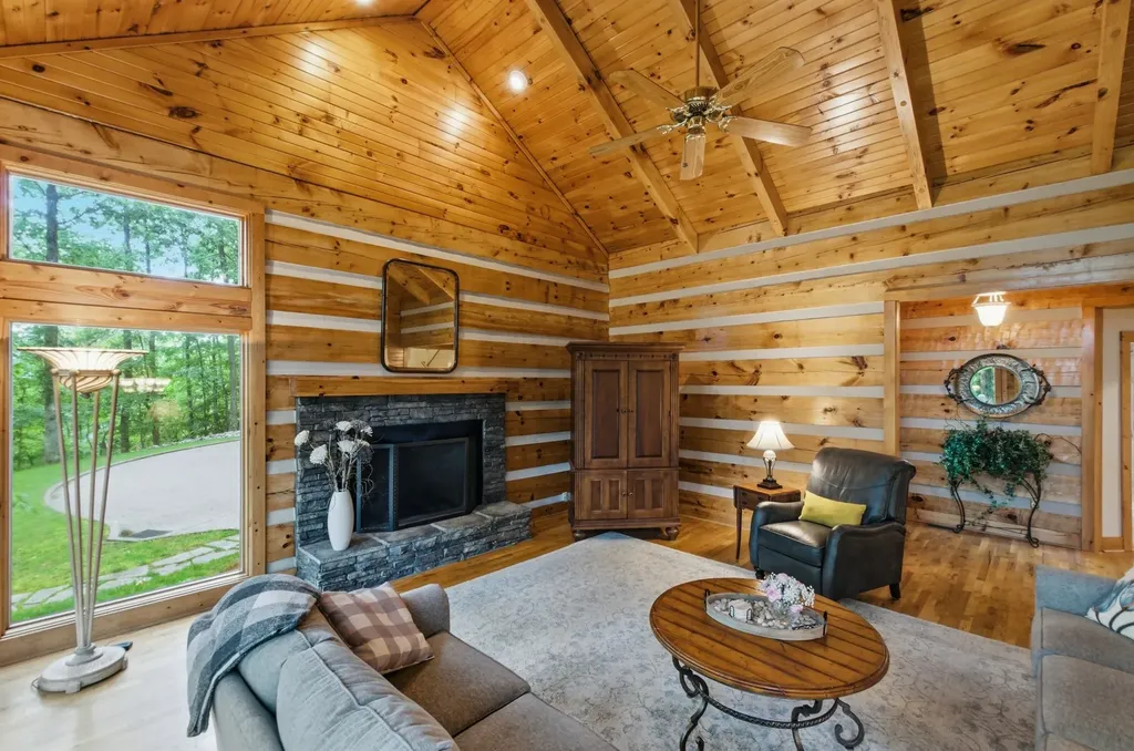 1637 Wildlife Trail Kingston Springs TN 37082