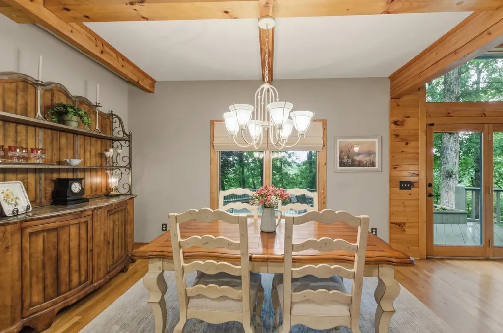 1637 Wildlife Trail Kingston Springs TN 37082