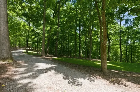 1637 Wildlife Trail Kingston Springs TN 37082