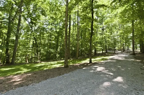 1637 Wildlife Trail Kingston Springs TN 37082
