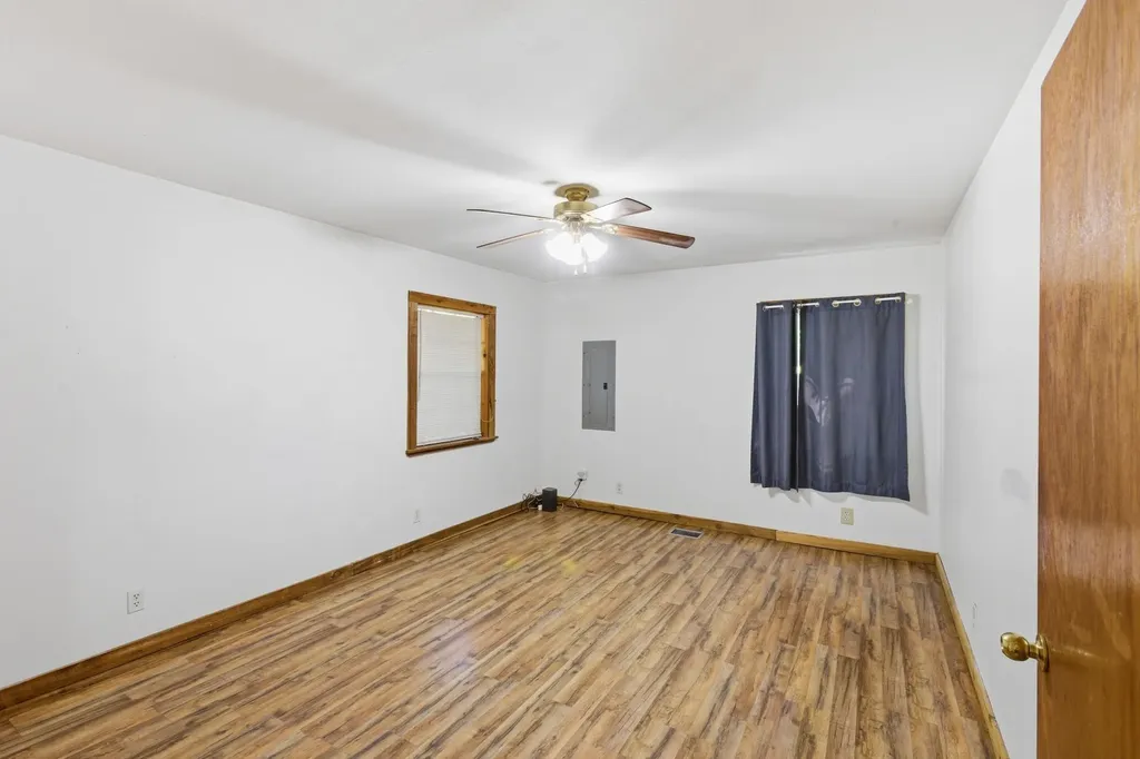 166 Outback Road Lobelville TN 37097