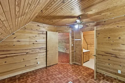 166 Outback Road Lobelville TN 37097