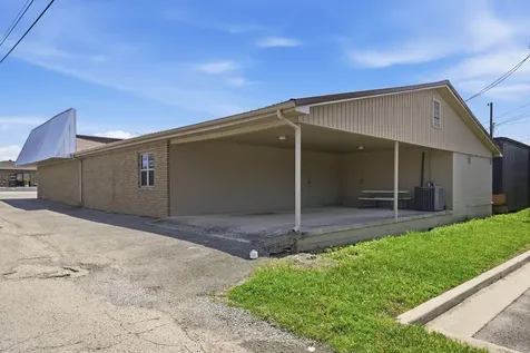 106 Blackwell Street Tullahoma TN 37388
