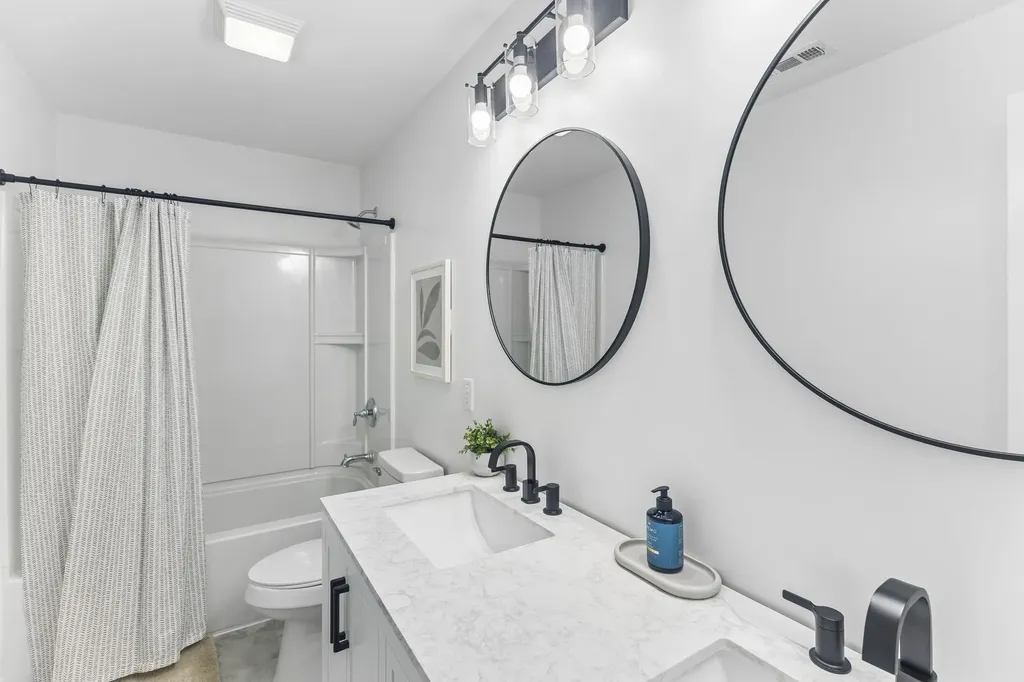 744 Bench Lane Mount Juliet TN 37122