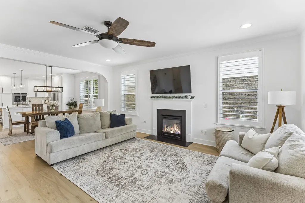 744 Bench Lane Mount Juliet TN 37122