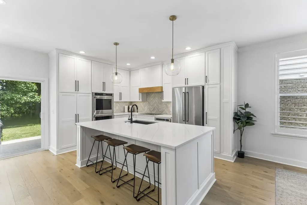 744 Bench Lane Mount Juliet TN 37122
