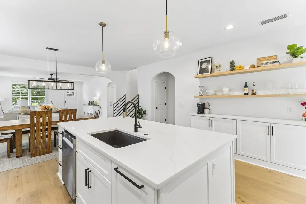 744 Bench Lane Mount Juliet TN 37122