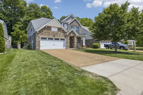744 Bench Lane Mount Juliet TN 37122