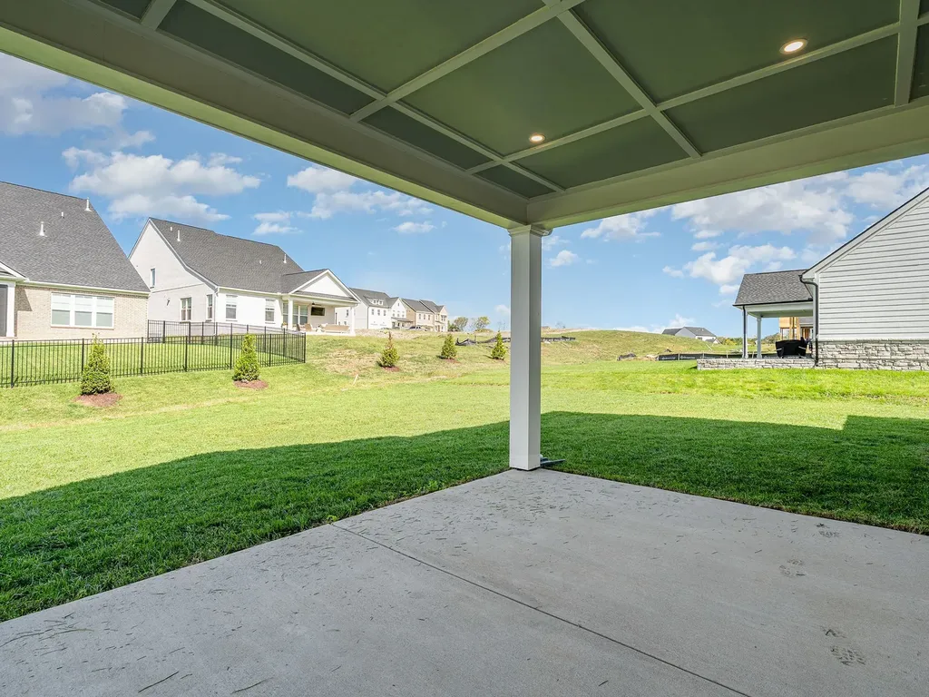 464 Tomlinson Pointe Drive Mount Juliet TN 37122