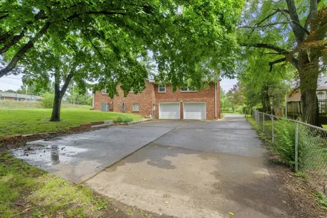401 Glenpark Drive Nashville TN 37217