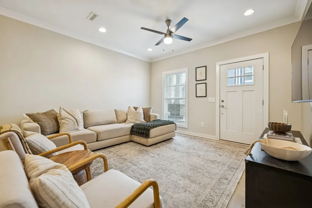 969 Ashland Place Drive Nashville TN 37218