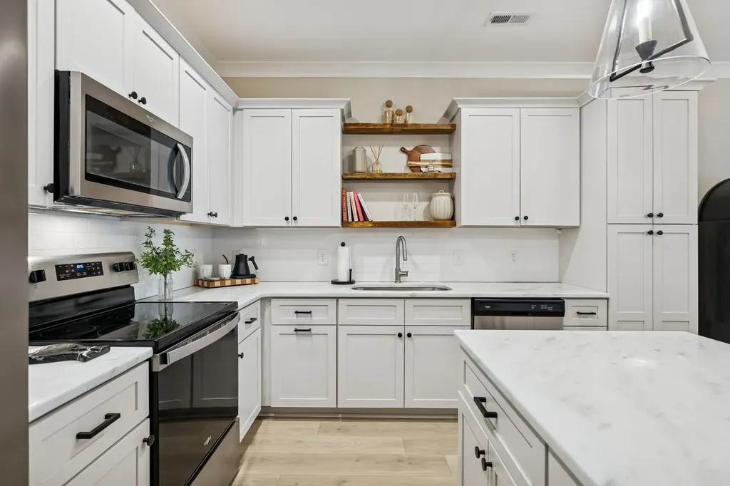 969 Ashland Place Drive Nashville TN 37218