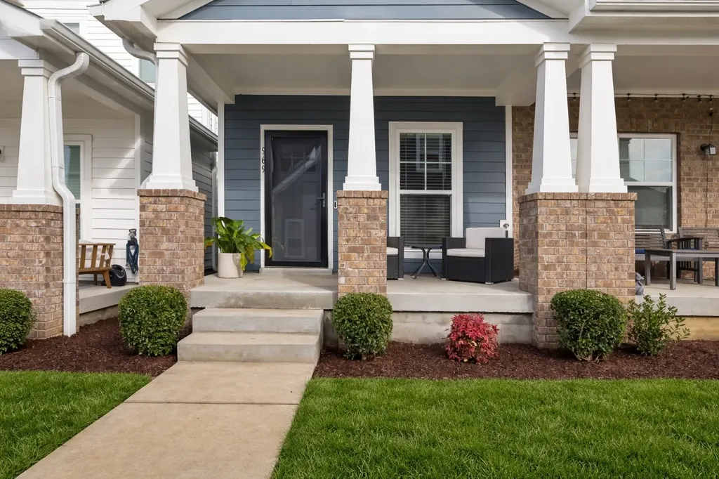969 Ashland Place Drive Nashville TN 37218