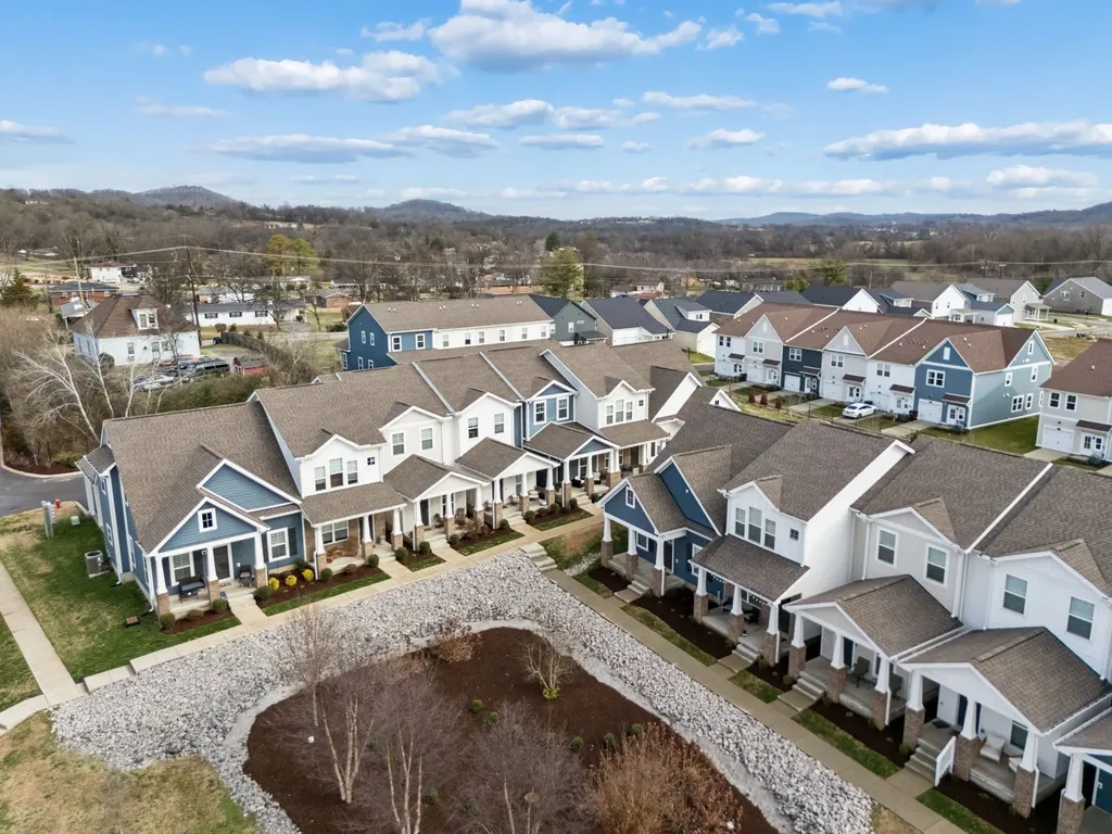 969 Ashland Place Drive Nashville TN 37218