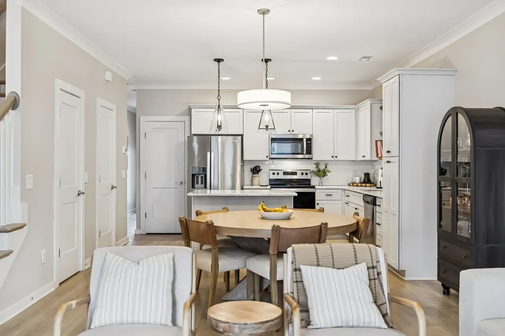 969 Ashland Place Drive Nashville TN 37218