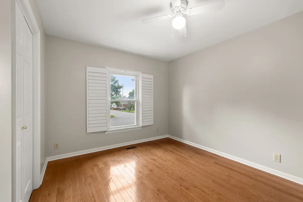 5448 Reagan Run Antioch TN 37013