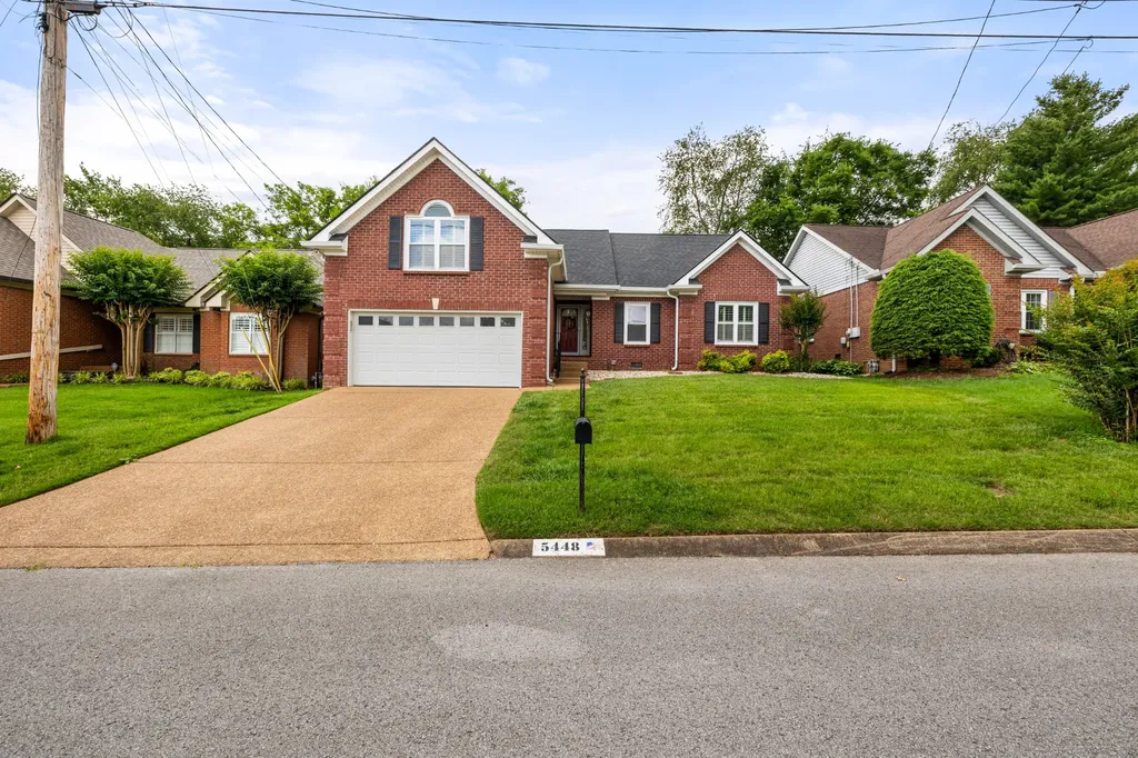 5448 Reagan Run Antioch TN 37013