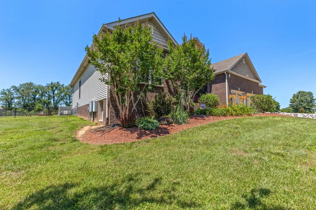 6734 Burgess Gower Road Cedar Hill TN 37032