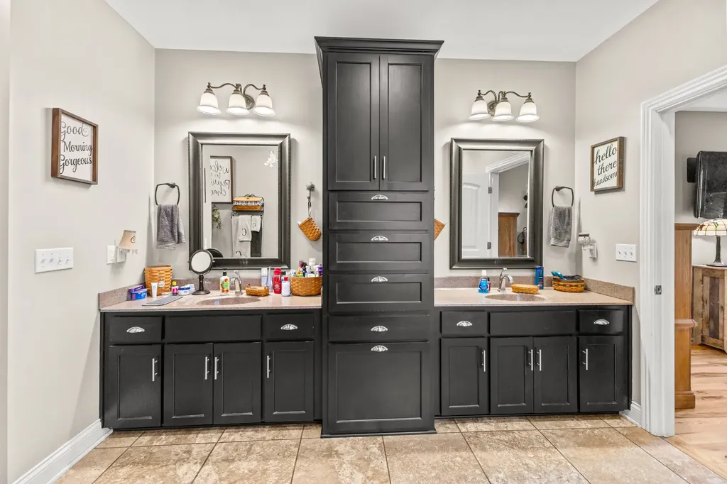6734 Burgess Gower Road Cedar Hill TN 37032
