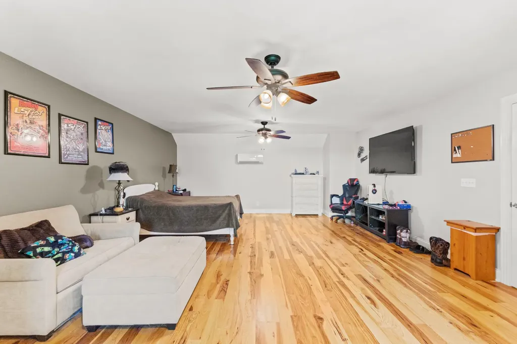6734 Burgess Gower Road Cedar Hill TN 37032