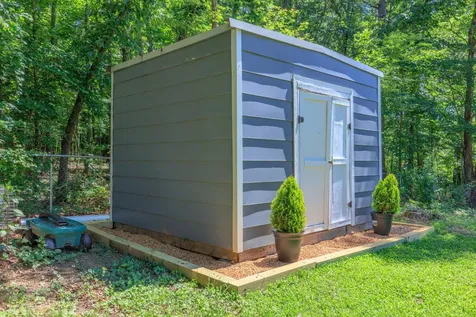 9328 Branford Drive Soddy Daisy TN 37379