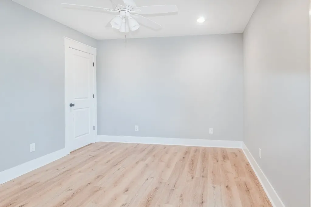 1181 Hilltop Drive Pulaski TN 38478