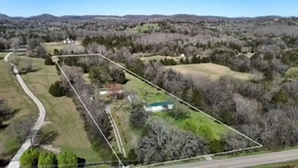 6790 Flat Creek Road College Grove TN 37046