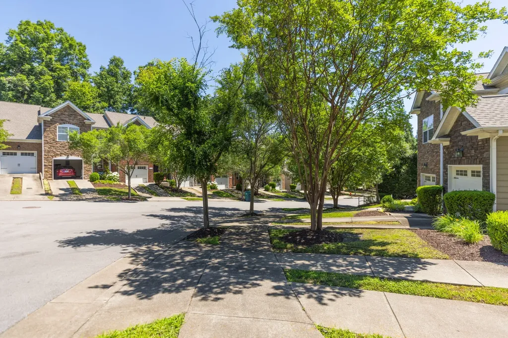 3721 Shane Point Place Nashville TN 37211