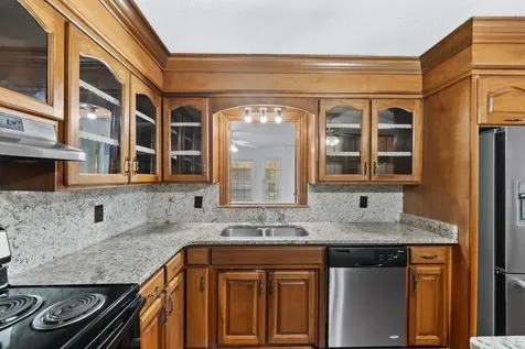 1826 Newcut Road Columbia TN 38401
