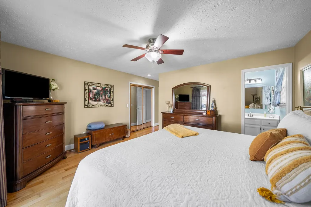 4003 S Windsor Court Springfield TN 37172